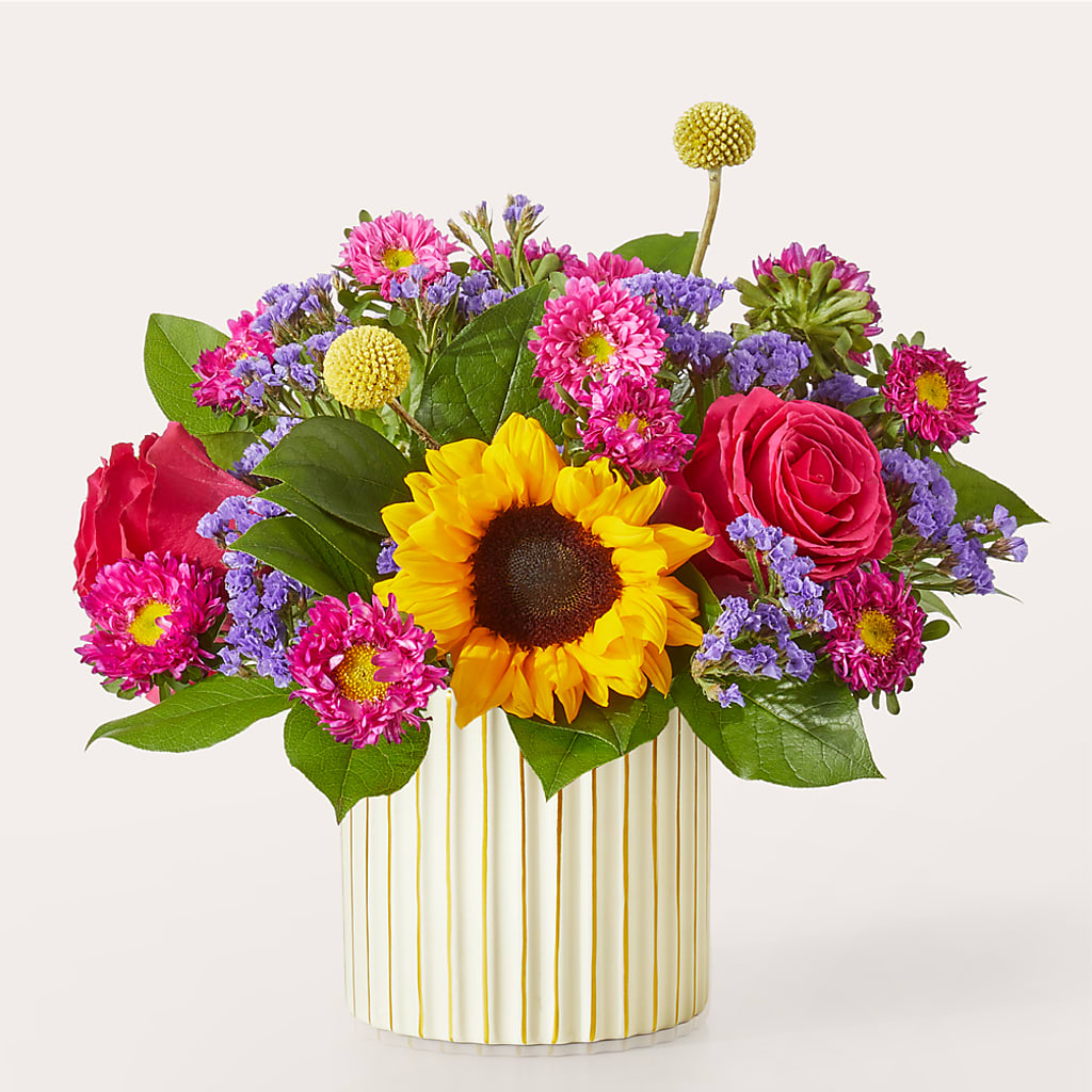 Bubbly Bouquet – Newell Flower Shop Ltd., Kamloops BC