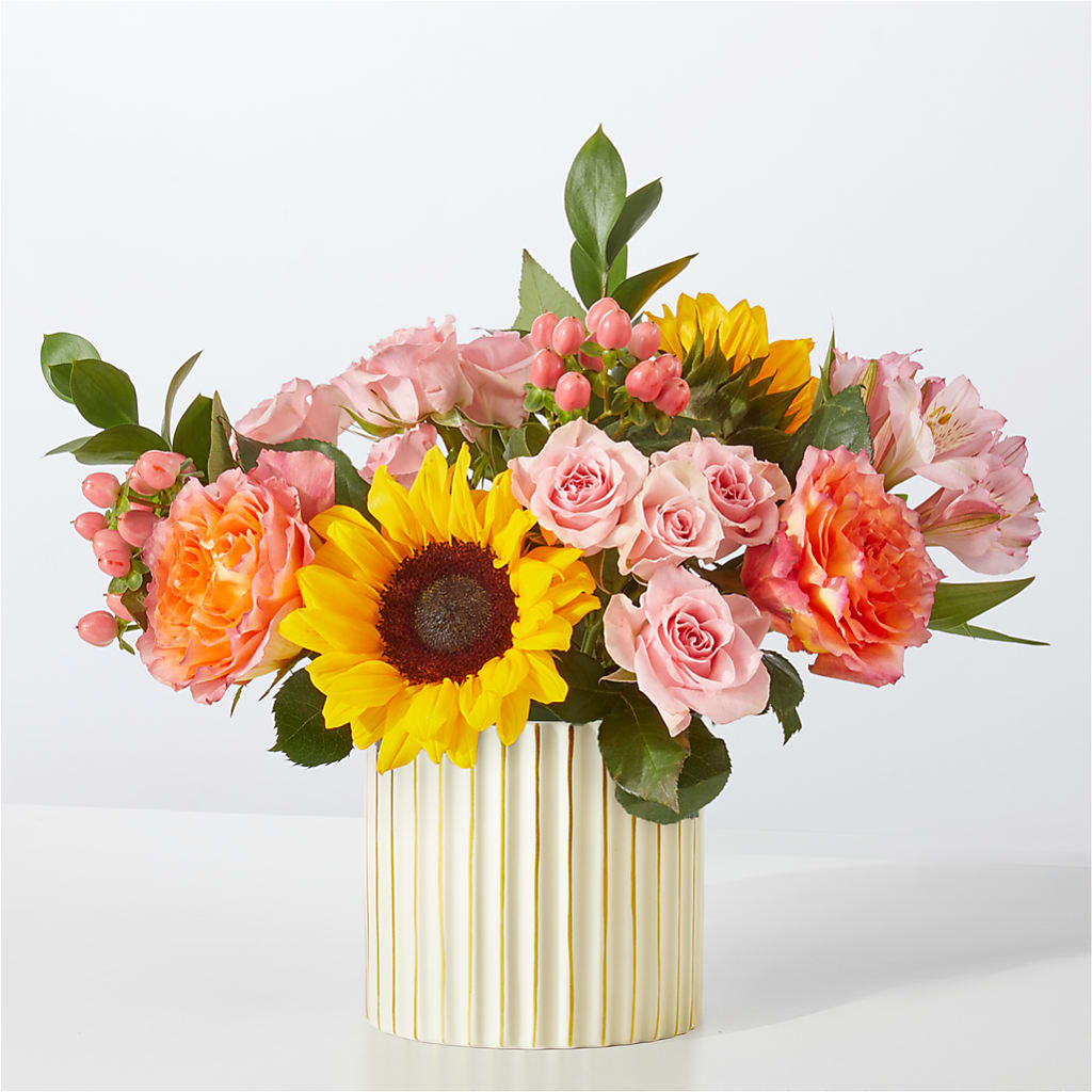 Sun's Out Bouquet – Newell Flower Shop Ltd., Kamloops BC