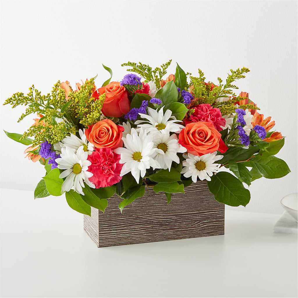 Oopsie Daisy Box Bouquet – Newell Flower Shop Ltd., Kamloops BC
