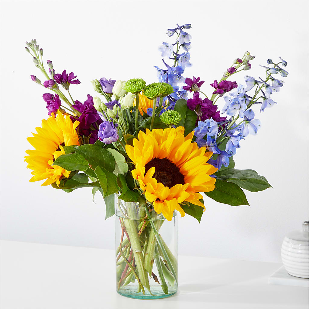 Catching Rays Bouquet – Newell Flower Shop Ltd., Kamloops BC