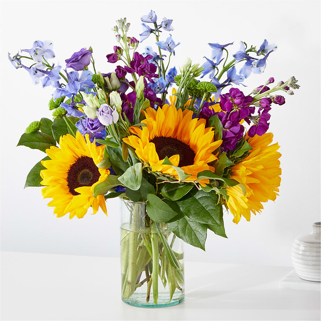 Catching Rays Bouquet – Newell Flower Shop Ltd., Kamloops BC