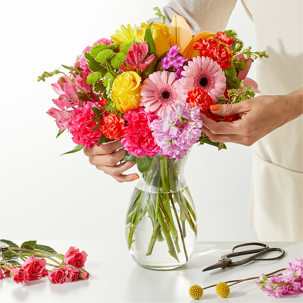 Cue the Confetti - A Florist Original – Newell Flower Shop Ltd., Kamloops BC