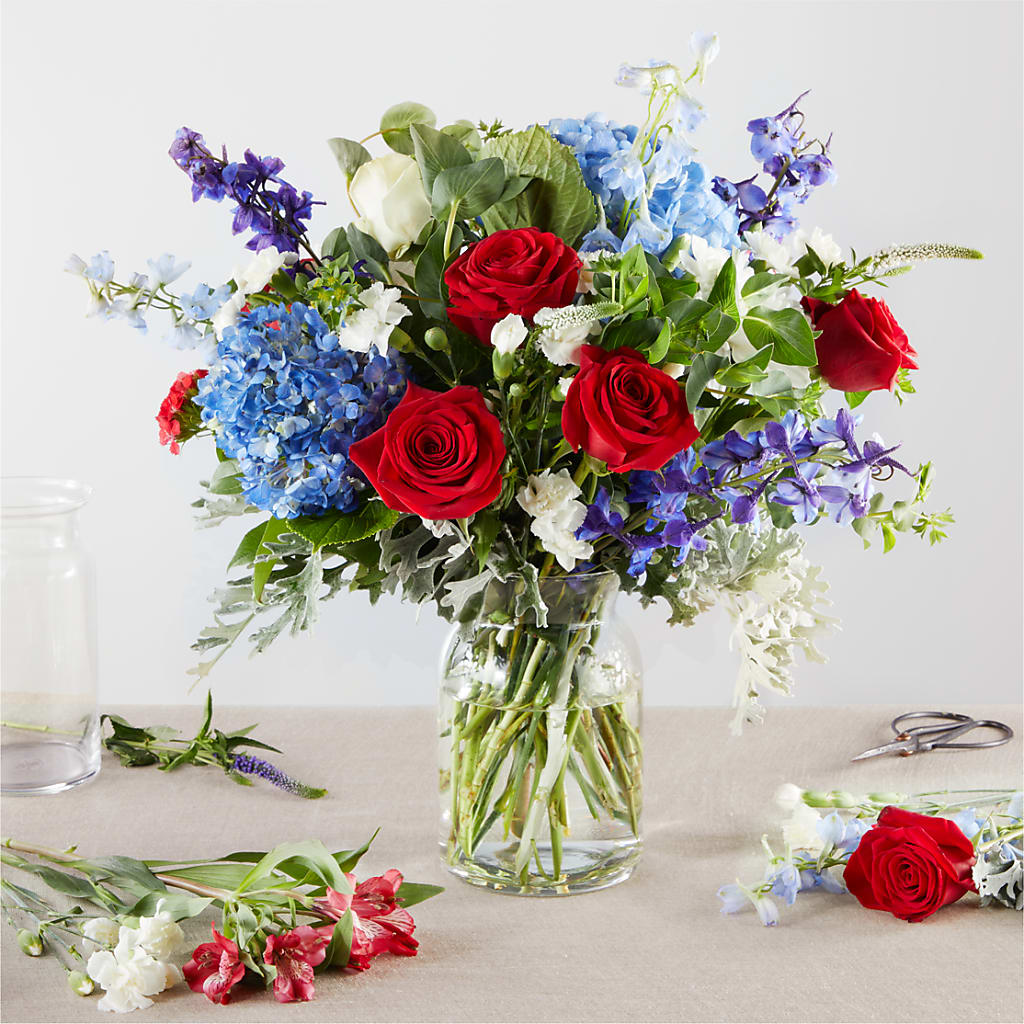 Star Spangled - A Florist Original – Newell Flower Shop Ltd., Kamloops BC