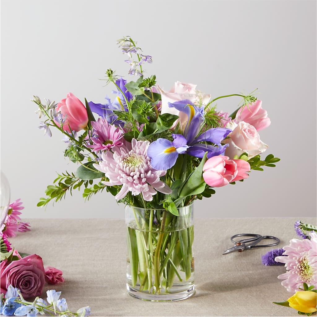 Pastel Tradition - A Florist Original – Newell Flower Shop Ltd., Kamloops BC