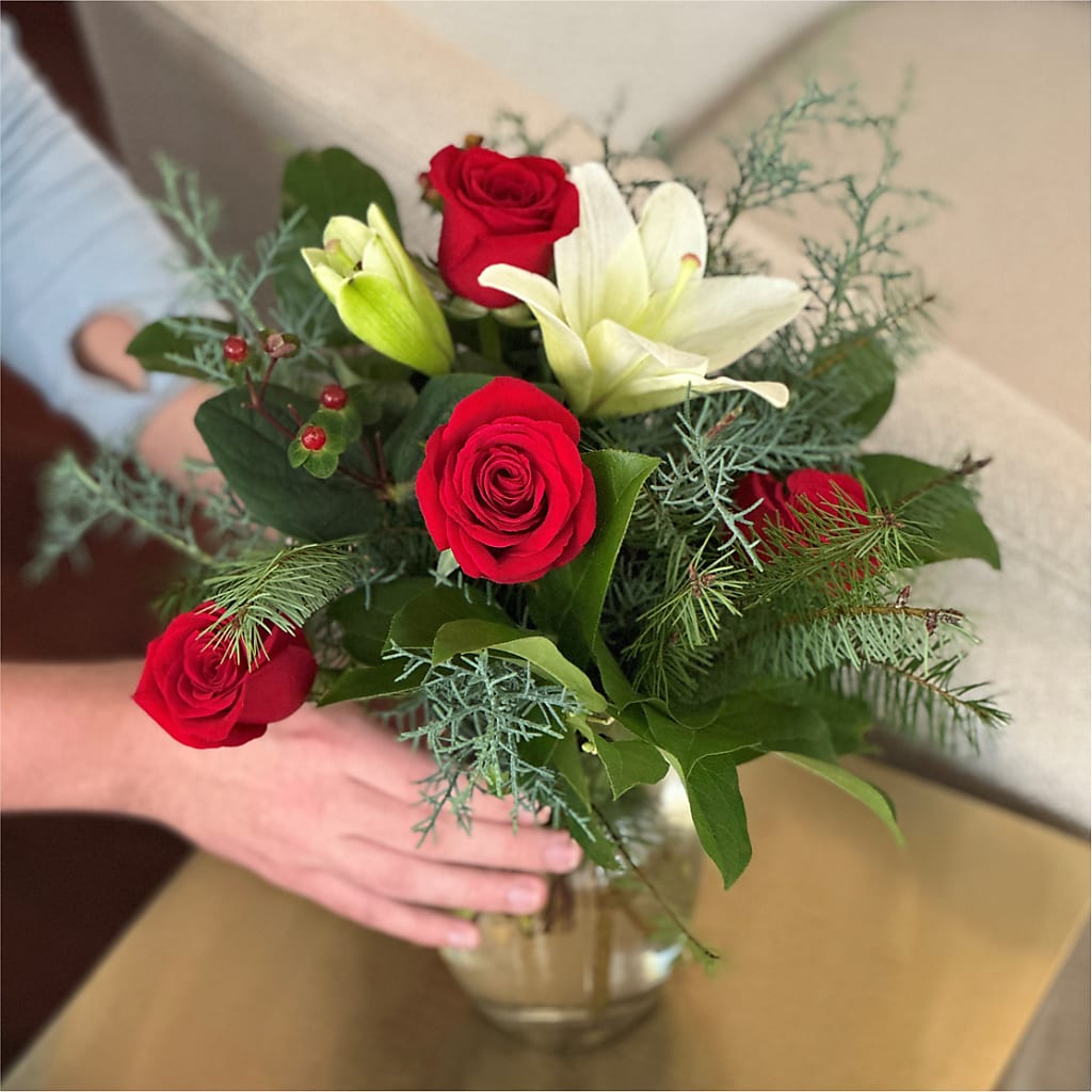 Glittering Lights Bouquet – Newell Flower Shop Ltd., Kamloops BC