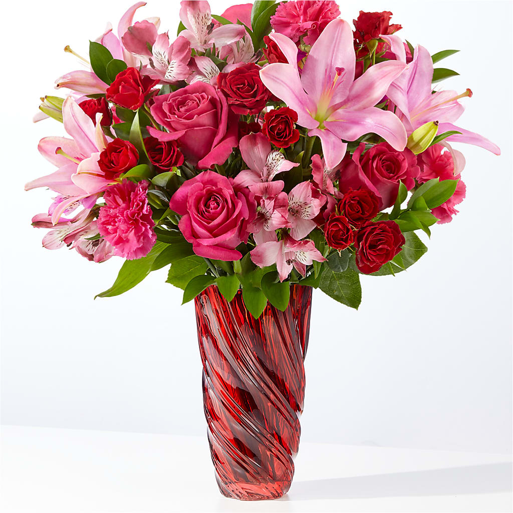 In Love Bouquet with Luxe Swirl Vase – Newell Flower Shop Ltd., Kamloops BC