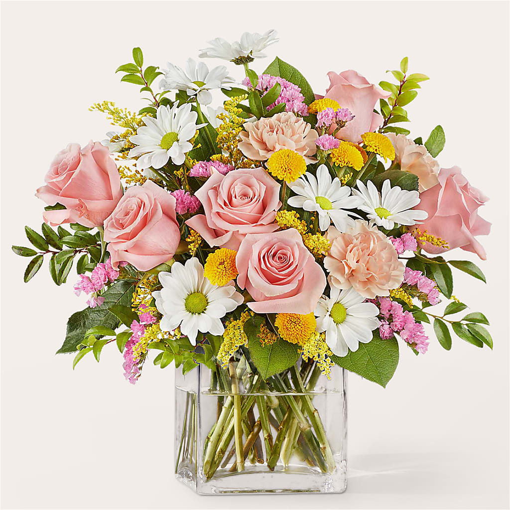 Country Cottage Bouquet – Newell Flower Shop Ltd., Kamloops BC
