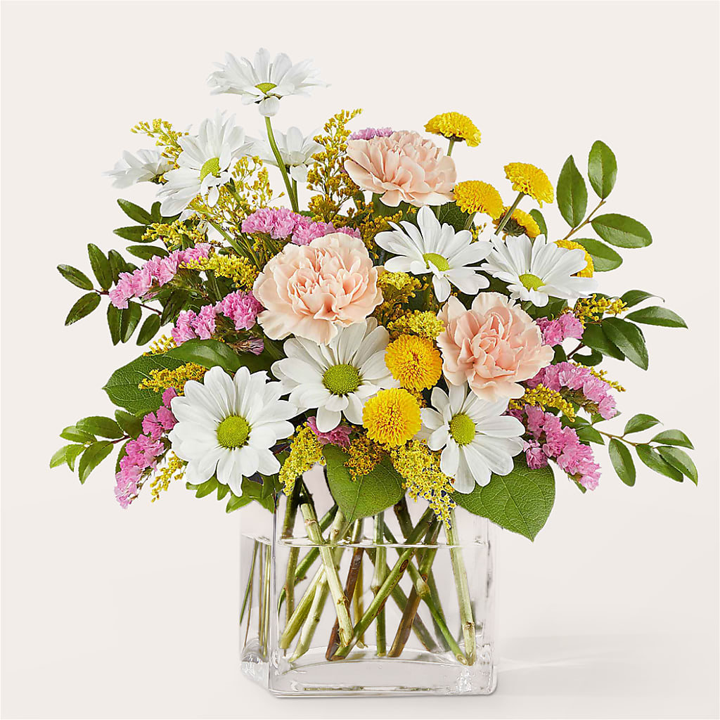 Country Cottage Bouquet – Newell Flower Shop Ltd., Kamloops BC