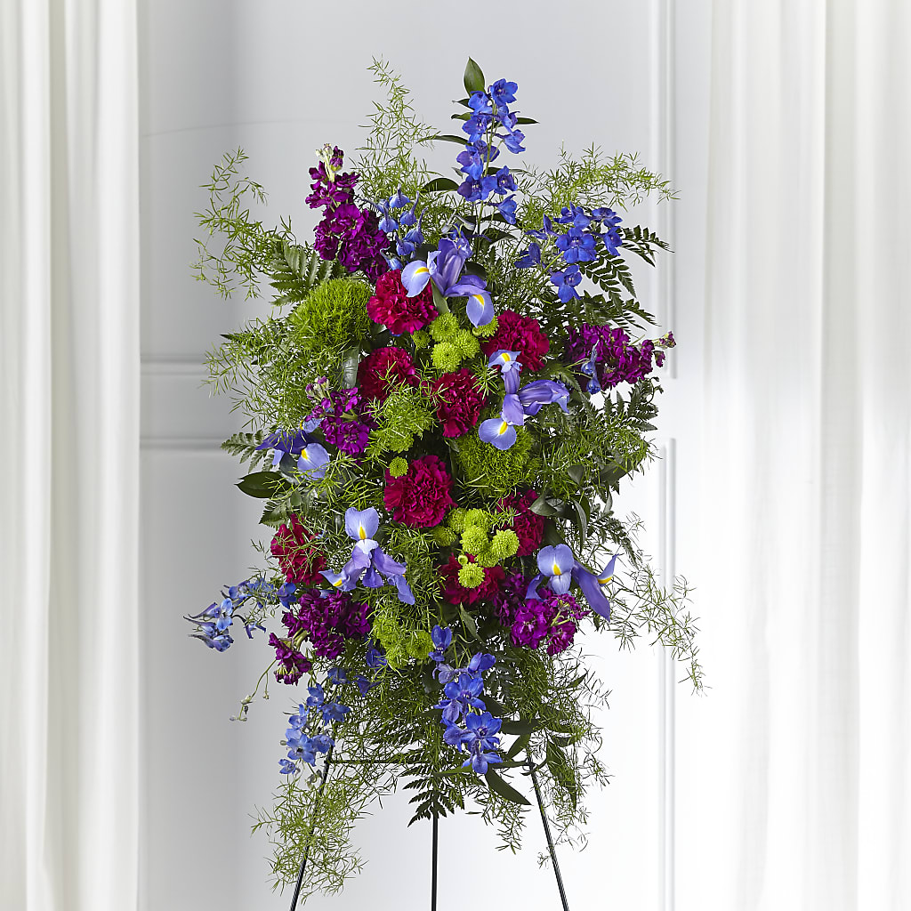Heavenly Skies Standing Spray – Newell Flower Shop Ltd., Kamloops BC
