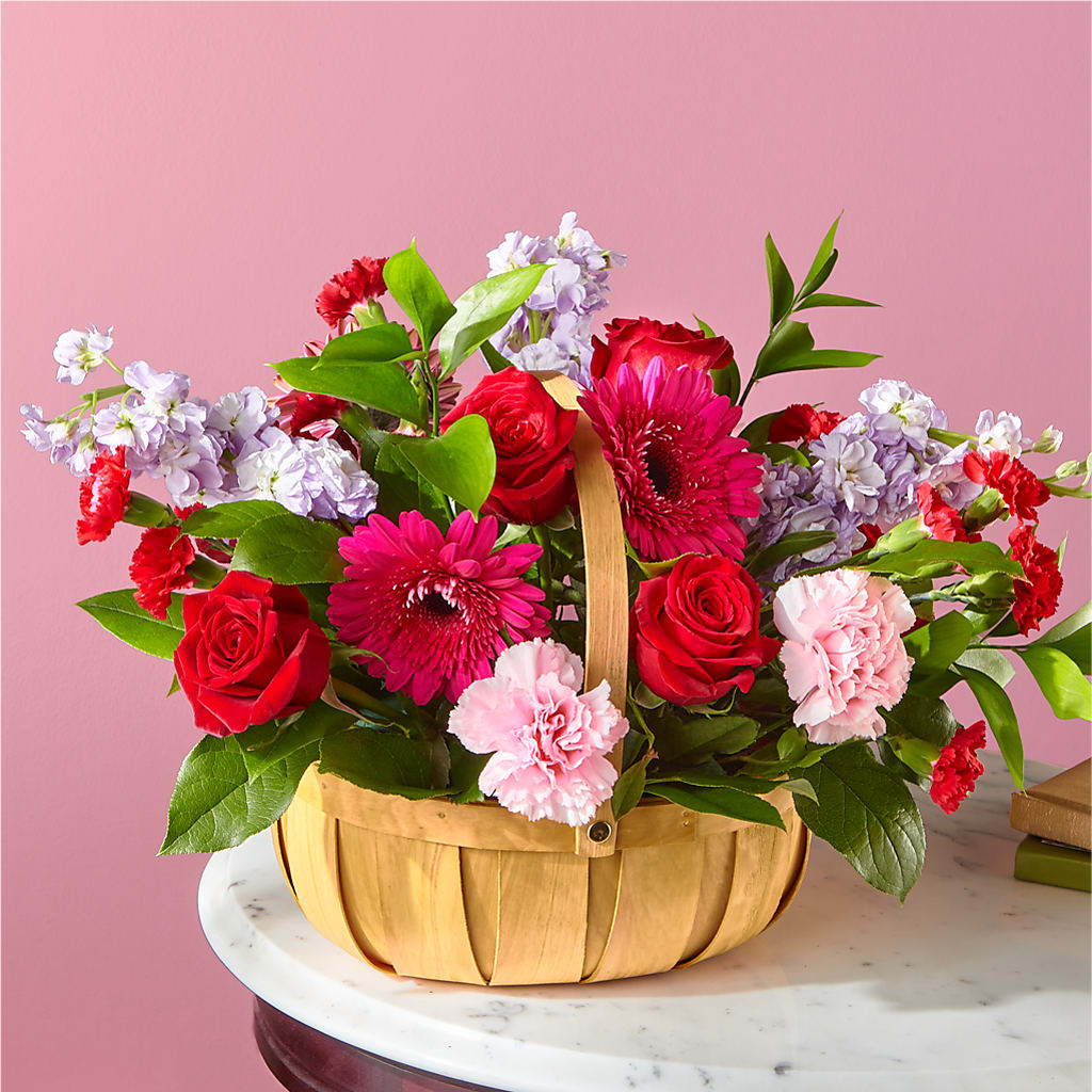 Pink Picnic Basket – Newell Flower Shop Ltd., Kamloops BC