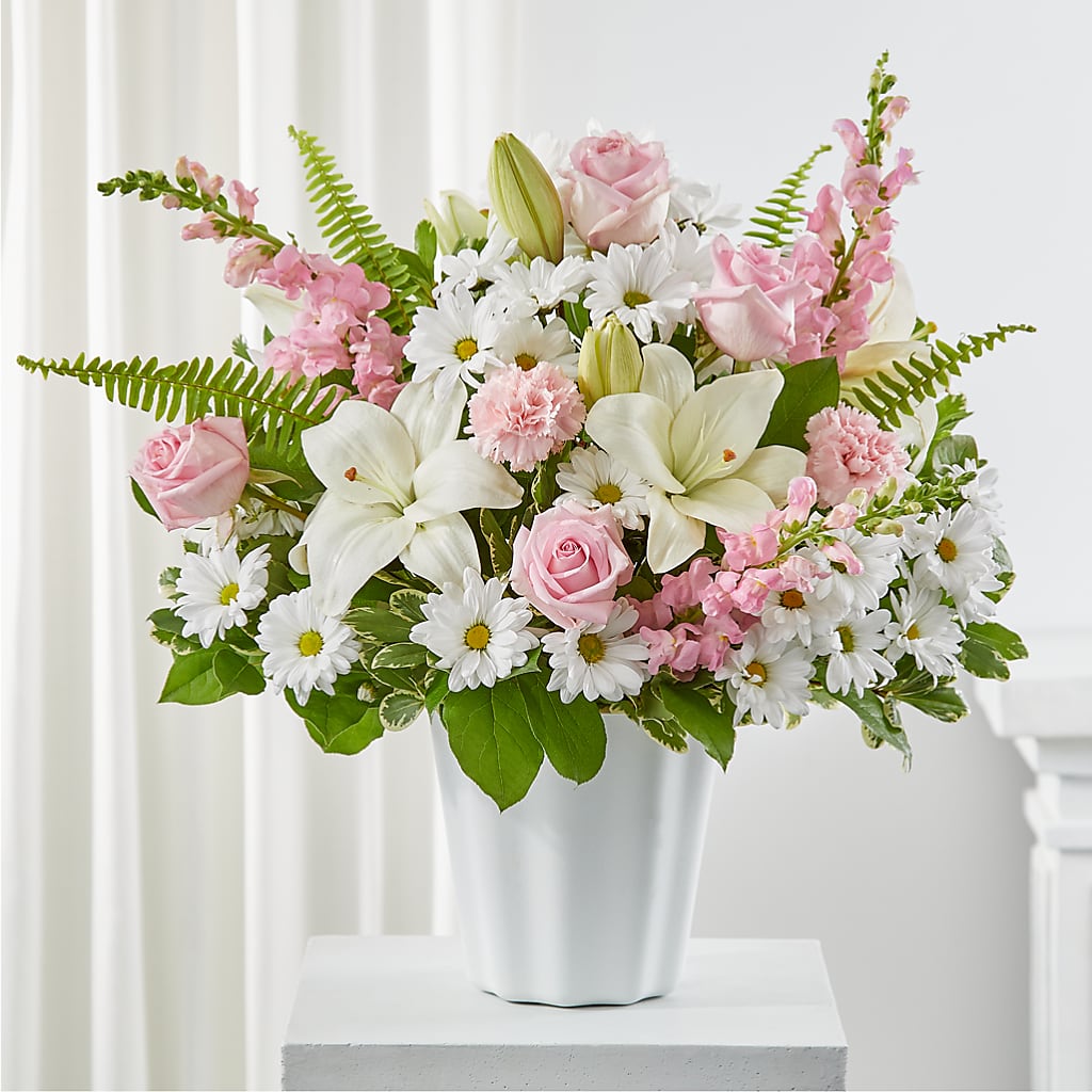 Soft Touch Tabletop Basket – Newell Flower Shop Ltd., Kamloops BC