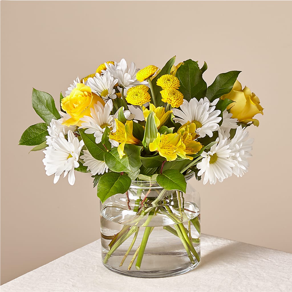 Sunny Sentiments Bouquet – Newell Flower Shop Ltd., Kamloops BC