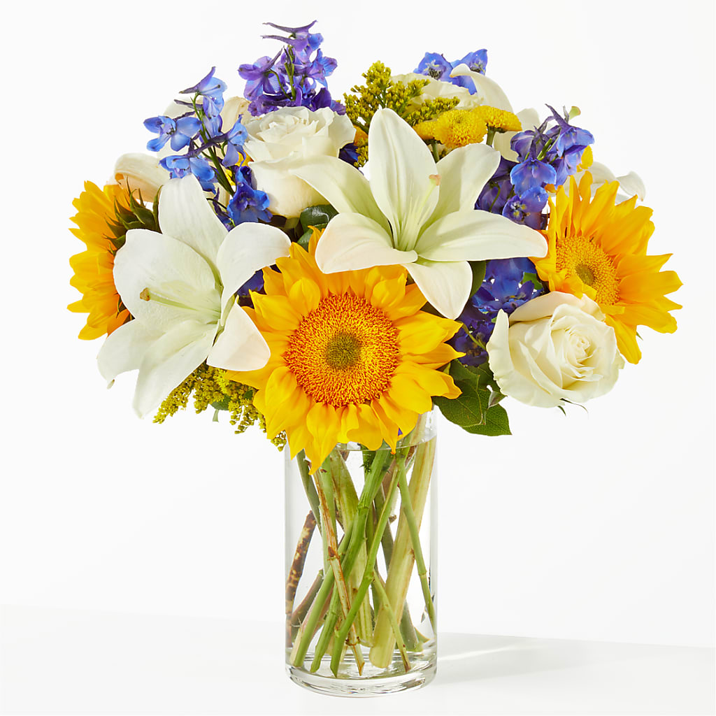 Stargazing Bouquet – Newell Flower Shop Ltd., Kamloops BC