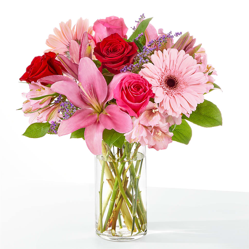 Lots of Love Bouquet – Newell Flower Shop Ltd., Kamloops BC