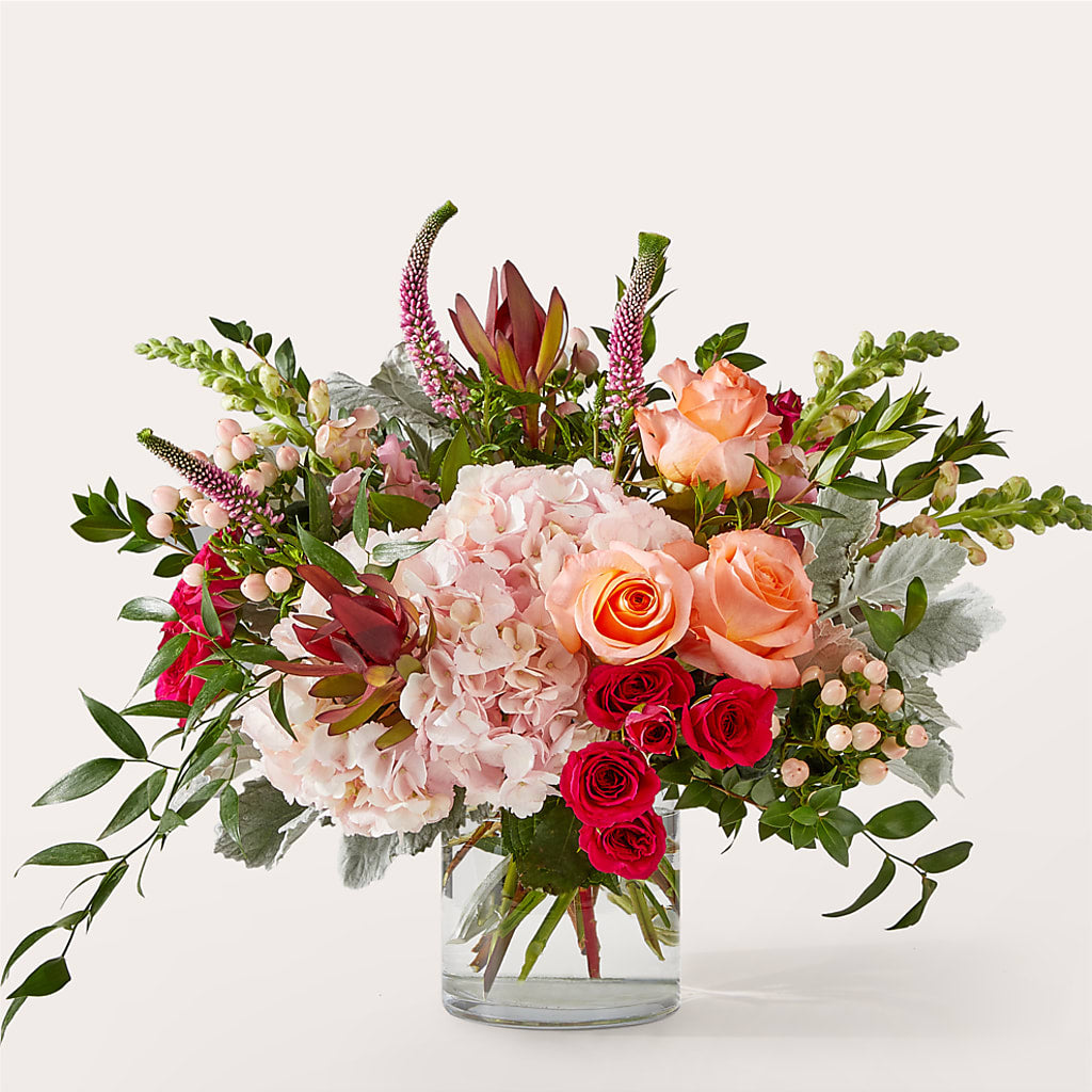 Glitz & Glam Bouquet – Newell Flower Shop Ltd., Kamloops BC