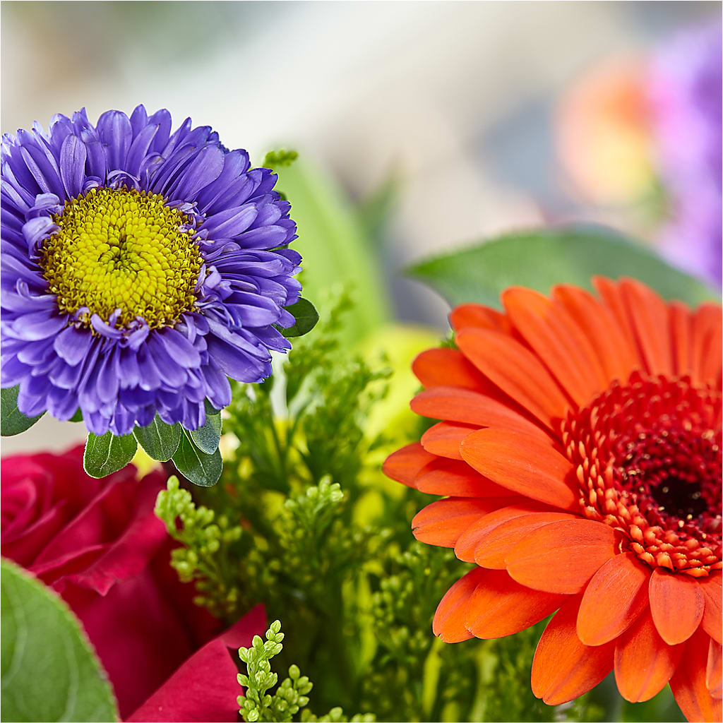 Bold & Bright – A Florist Original –  Newell Flower Shop Ltd., Kamloops BC