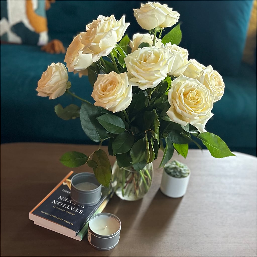 Long Stem Yellow Rose Bouquet –  Newell Flower Shop Ltd., Kamloops BC
