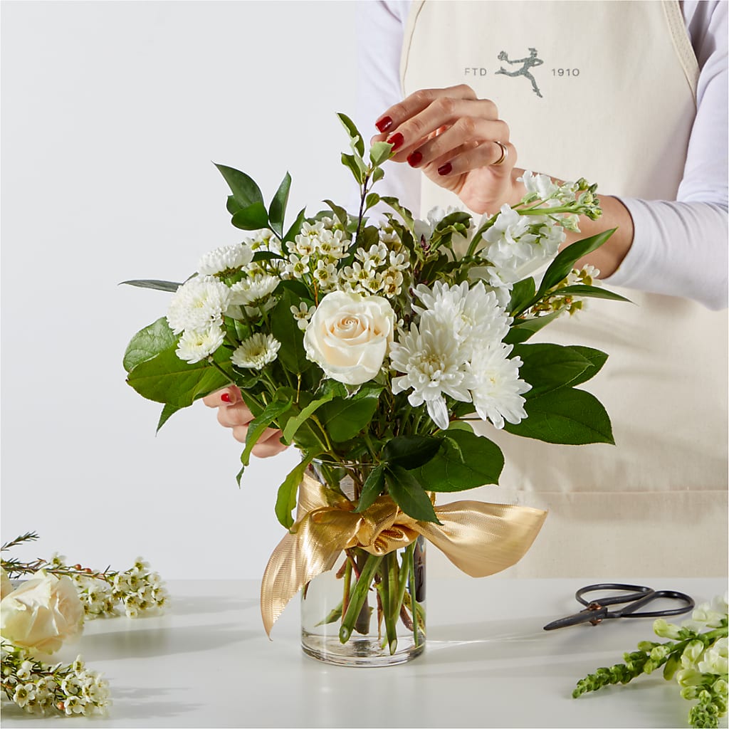 New Beginnings – A Florist Original –  Newell Flower Shop Ltd., Kamloops BC