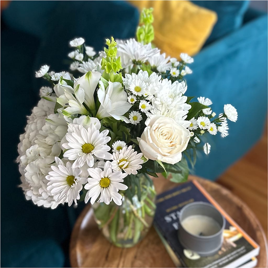 Classic Ivory – A Florist Original –  Newell Flower Shop Ltd., Kamloops BC