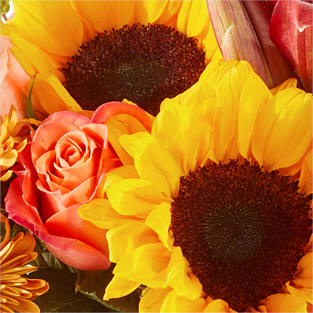 Acorn Lane Bouquet –  Newell Flower Shop Ltd., Kamloops BC