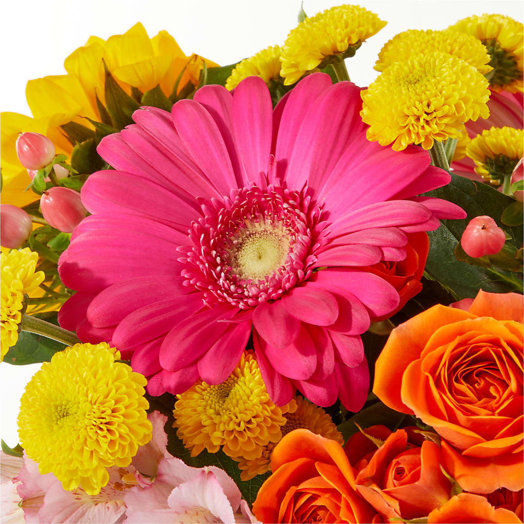 Beach Day Bouquet –  Newell Flower Shop Ltd., Kamloops BC