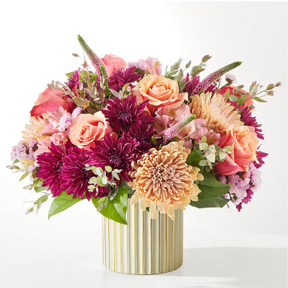 Berry Cobbler Bouquet with Ivory Vase –  Newell Flower Shop Ltd., Kamloops BC