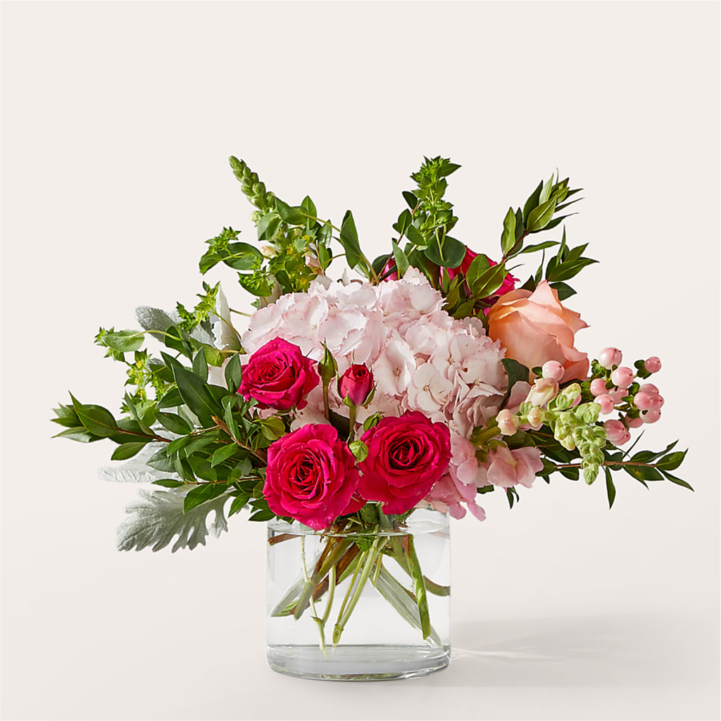 Glitz & Glam Bouquet –  Newell Flower Shop Ltd., Kamloops BC