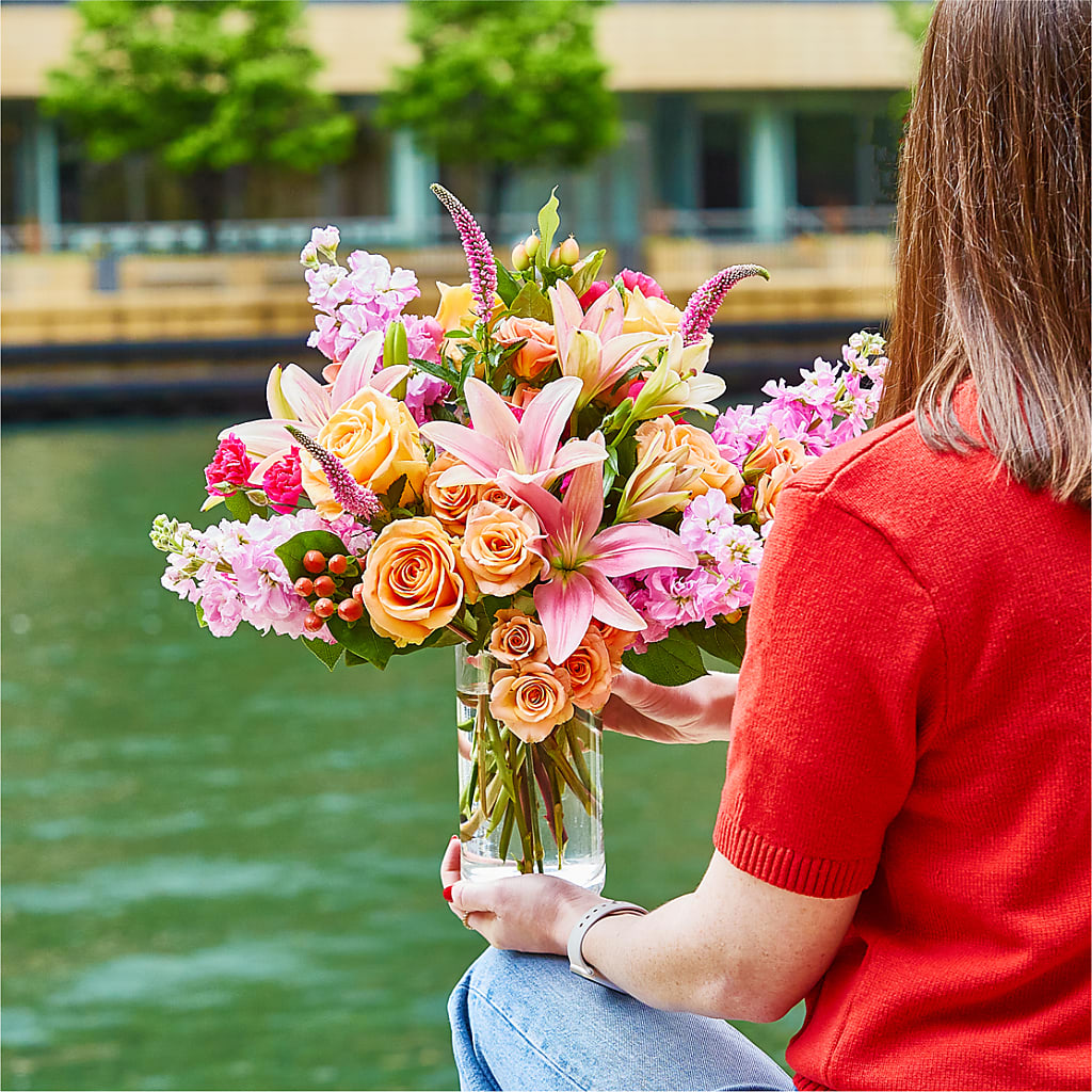 Bisous Bouquet –  Newell Flower Shop Ltd., Kamloops BC